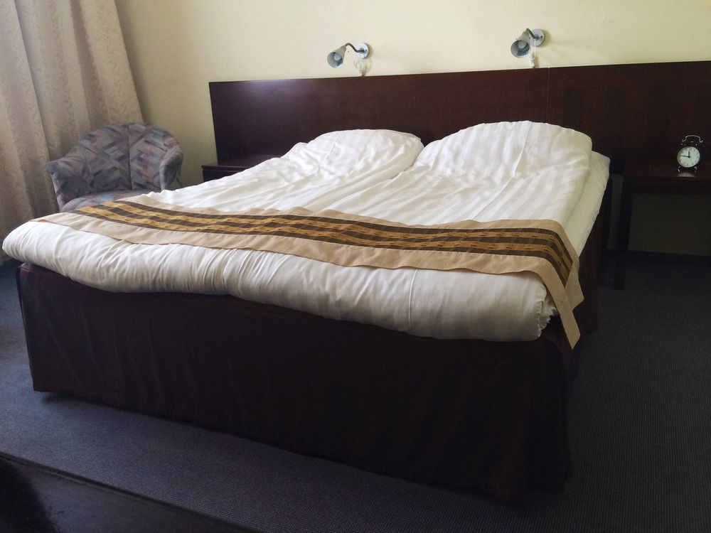 Hotell Kung Goesta By First โมรา ภายนอก รูปภาพ