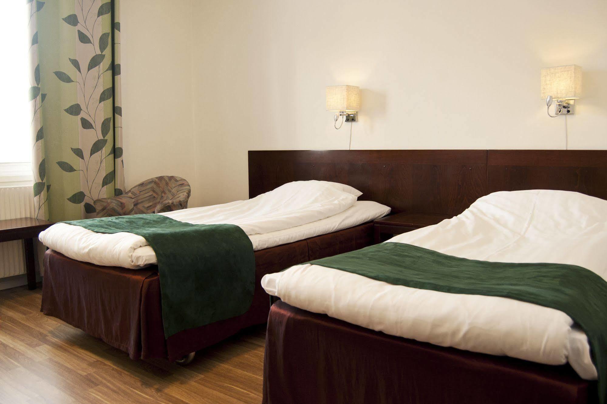 Hotell Kung Goesta By First โมรา ภายนอก รูปภาพ